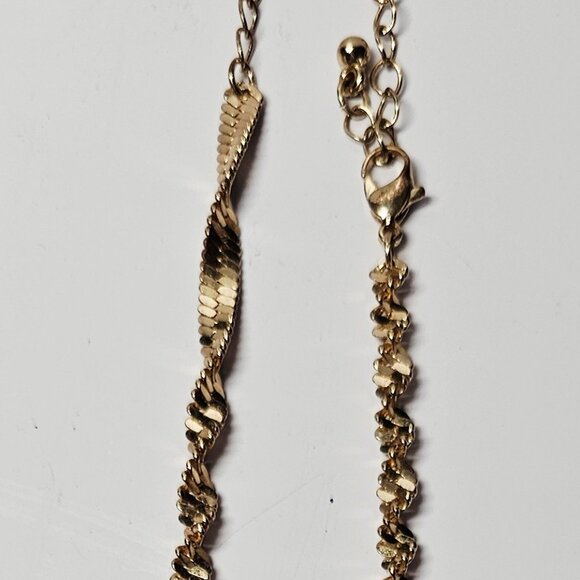 Gold Plated Rope Necklace Chain - 18 inches - Adjustable - Picture 3 of 3